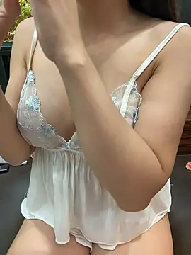 Rinn99 live XXX chat