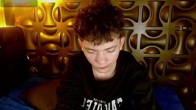 cruz_dante's Live XXX Chat