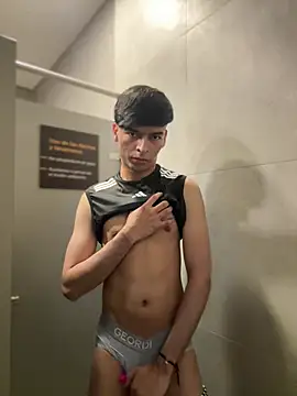 The_Conquer Chat XXX live