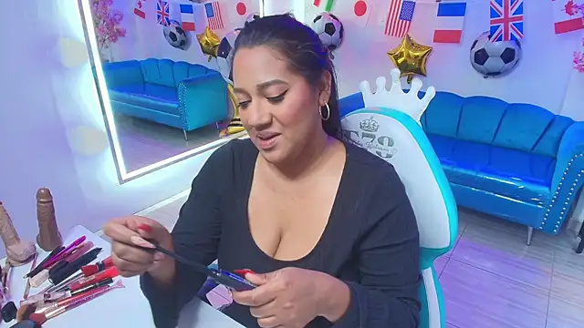 Isabella_rows élő XXX-chatje