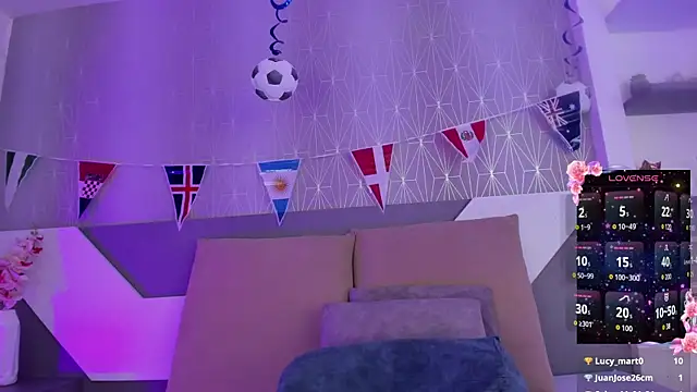 Ashleey_Vega Adlı Modelin Canlı XXX Sohbeti