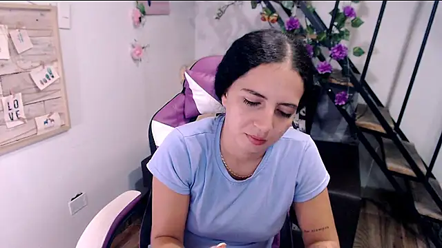 samantha_baby_のライブXXXチャット
