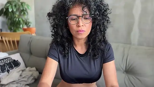 دردشة illaroom الجنسية المباشرة