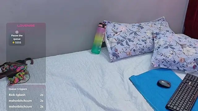 littleaprill live XXX chat