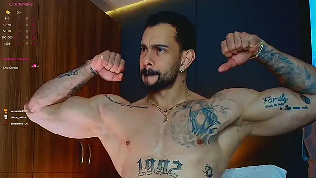 massimo_viscontin Live XXX chat