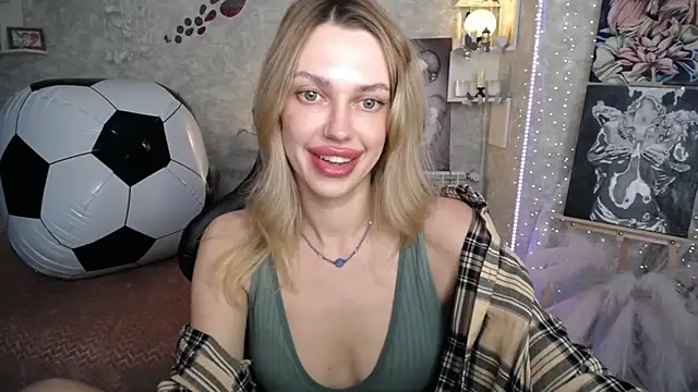 NickyAdamidi's Live XXX Chat