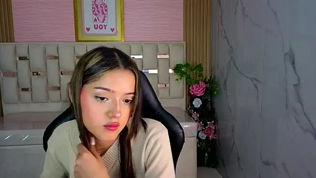 Chat +18 de veronicaa_s ao vivo