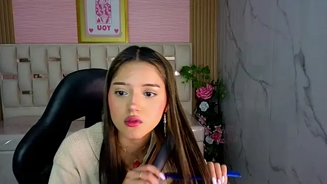 veronicaa_s' Live XXX Chat