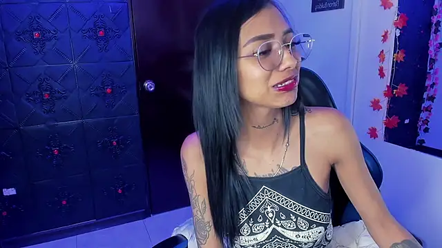 KarlaSlutSkinny__ Obrolan Langsung XXX