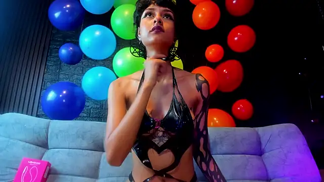 Chatroom XXX en direct de snner-velvet
