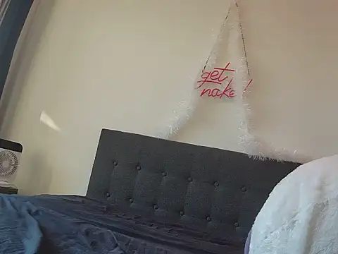 kulitoputi Webcam Show