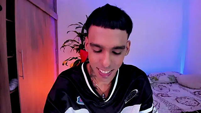 Živý XXX chat Damianwhite