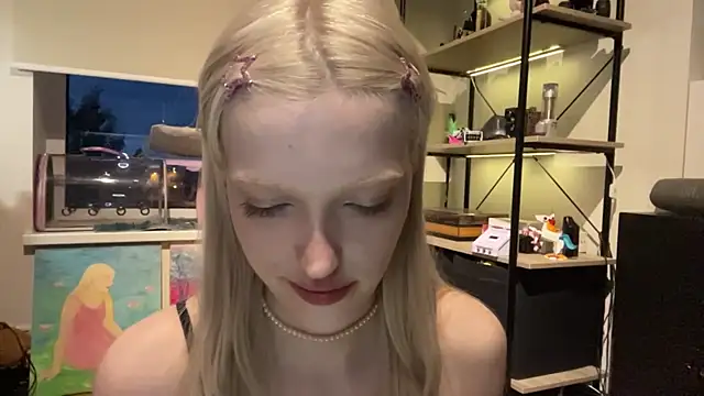 Živý XXX chat ShoshanaNogueras