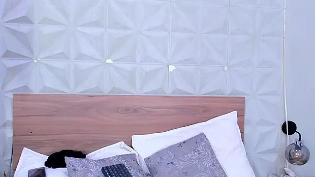 Alisson_Pinkey – Naživo XXX chat