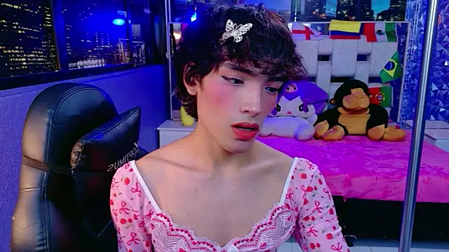 AlecciaNova Live XXX-Chat