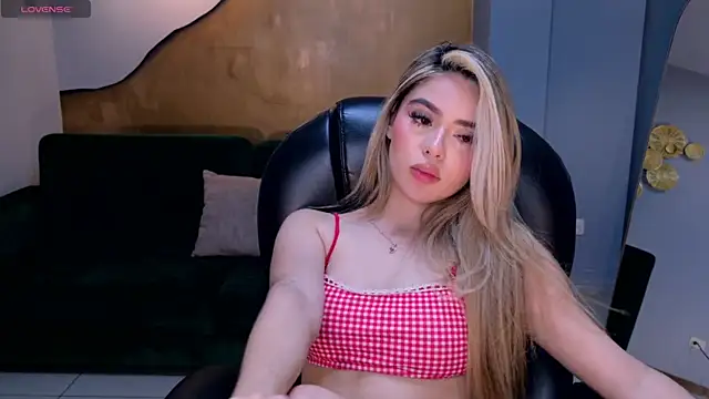 Živý XXX chat JuanitaClay