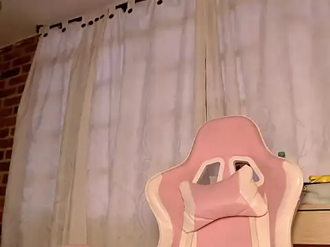 Živý XXX chat ailyngg