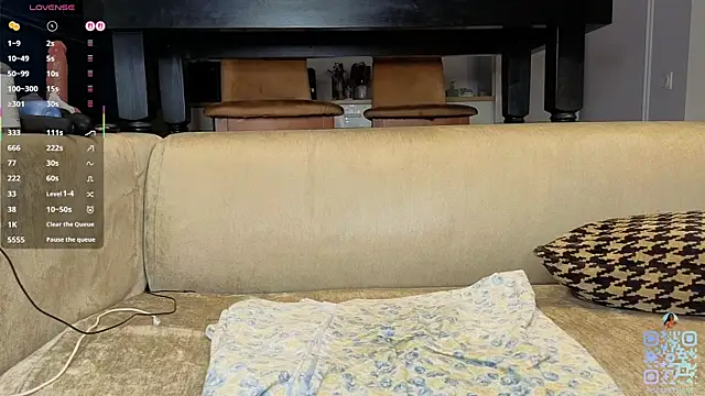 SweetSakuraJane's Live XXX Chat