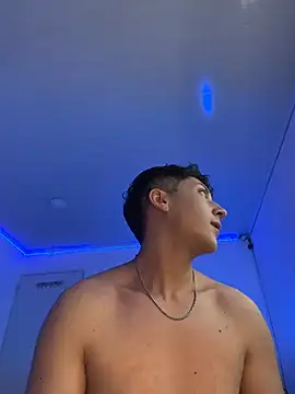 OLIVER_K's Live XXX Chat
