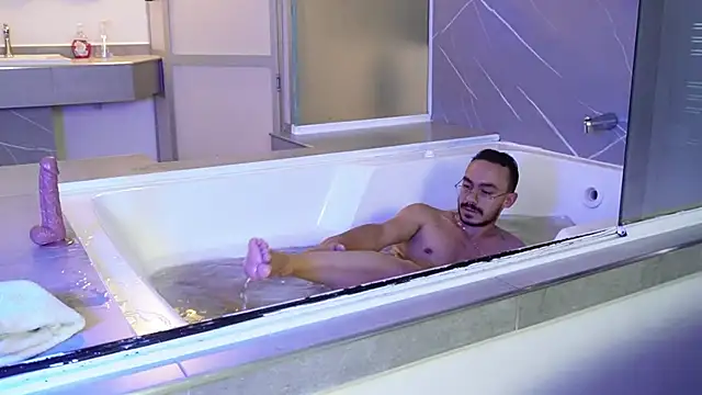 thomas_montiel Live XXX-Chat
