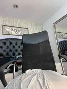 Lander_Cruz Live XXX Chat