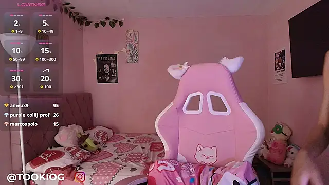 Živý XXX chat TOOKIOG_