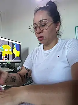 HealingHoney's Live XXX Chat
