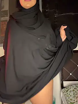 Chatroom XXX en direct de Malika_Secrets