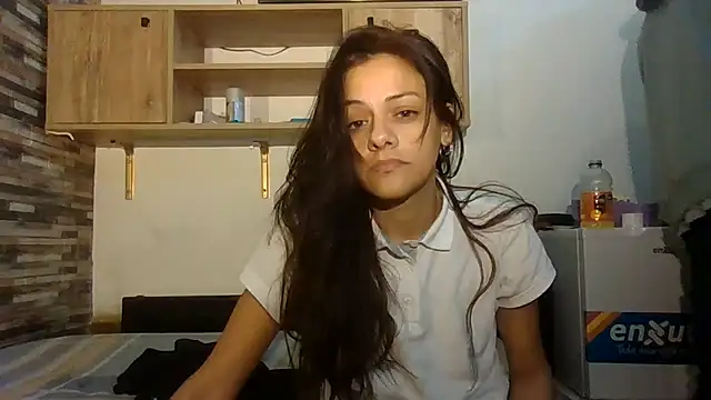 Overload86High's Live XXX Chat