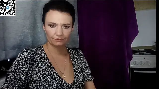 Czat XXX na żywo – HotMamaQueen234