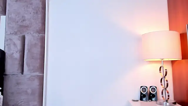 Онлайн чат XXX Nia_Bunny