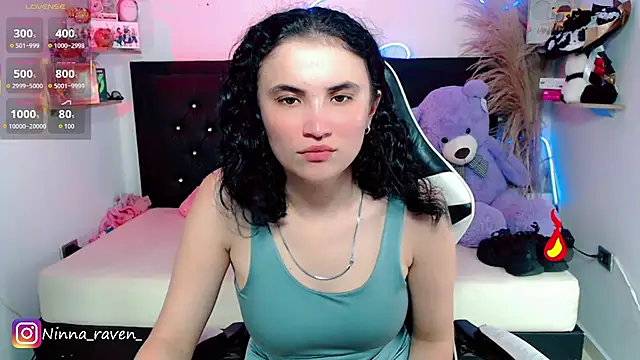 Ninna_ravenn Chat XXX live