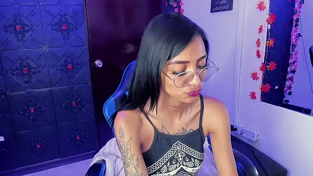 KarlaSlutSkinny__n Live XXX chat