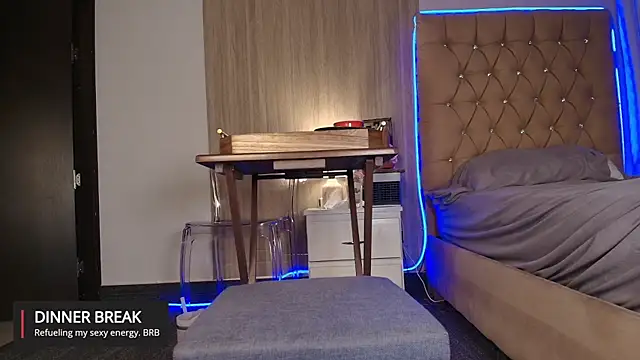 Chat XXX en directo de Maddyluxe