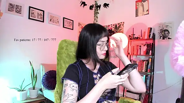 _Insomnia__: απευθείας συνομιλία ΧΧΧ
