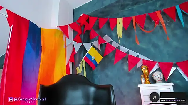 Chat +18 de GingerMoon_ ao vivo