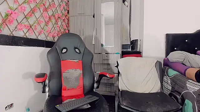 Chat XXX en directo de Thiara_veky_