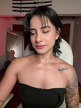 Ale_Lewis XXX чат на живо