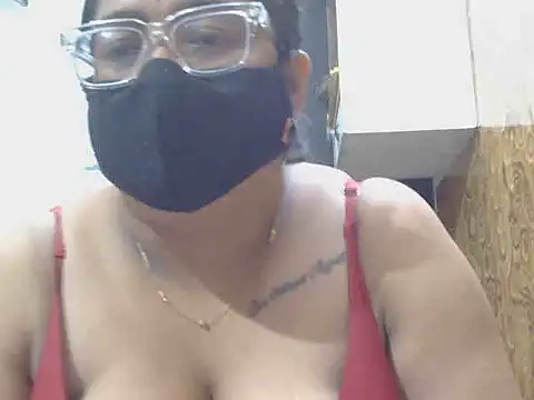 Živý XXX chat Fuckpussylickass