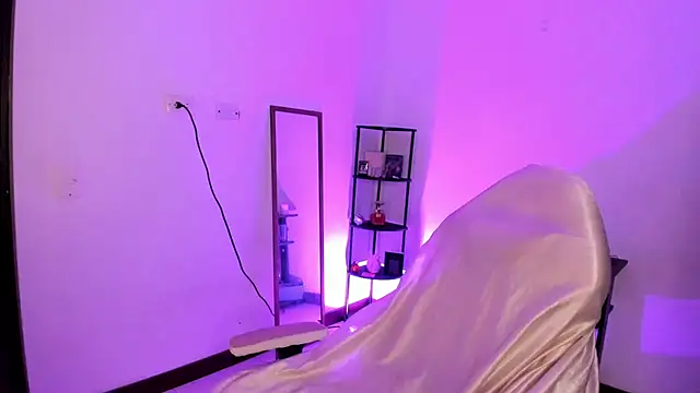 Živý XXX chat EmaTramel1