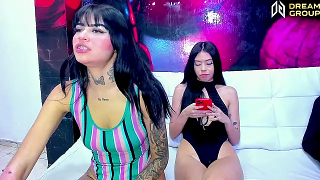 AmazingPartys live XXX chat