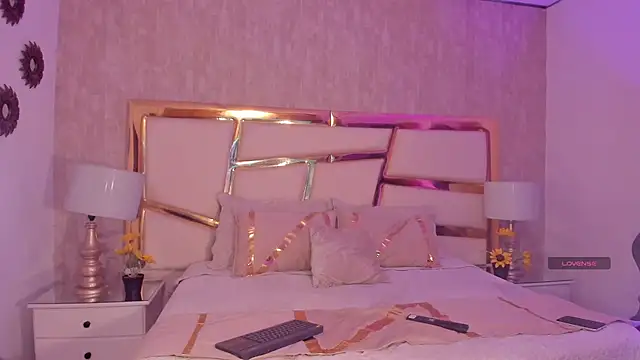 צ'אט XXX בשידור חי של JacobRusso