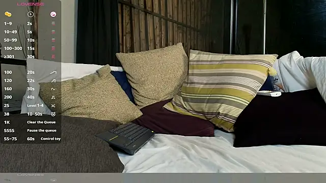 LukeCrews Live XXX-chat