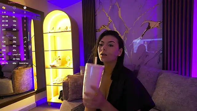 LiaWheeler 现场XXX聊天