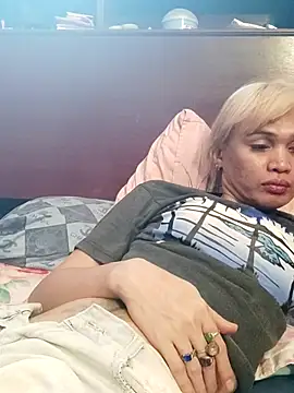 Czat XXX na żywo – QueenSoreal