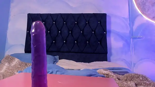 Czat XXX na żywo – SilviaSmithh