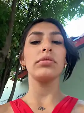 SOYNOOA live XXX chat