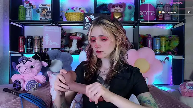 دردشة _Devill_Baby الجنسية المباشرة