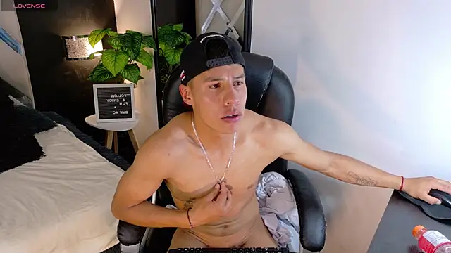 Онлайн чат XXX AlexAndAlbert