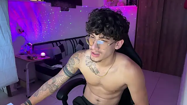 Kisan_Smith Live XXX-Chat